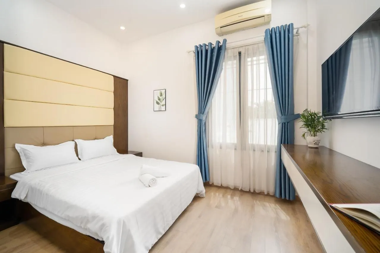 Villa Sky House - 4Bedroom-Free Airport- My Khe Beach- 14 An Thuong 17 Da Nang